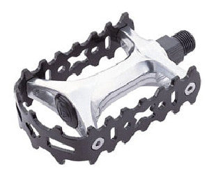 Aluminium pedals